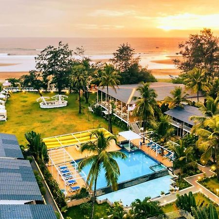 Foxoso La Beach Resort & Spa Vieux-Goa Extérieur photo